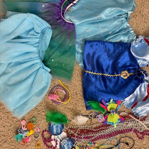 Dress up bundle girls - Picture 1 of 4